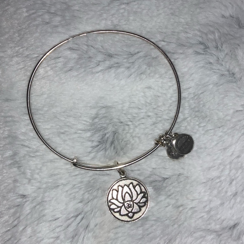 alex and ani lotus bracelet